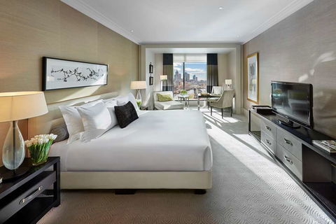 Crown Towers Melbourne - Sunshine Coast Guide 4