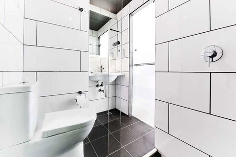 Essence Hotel Carlton - Sunshine Coast Guide 7