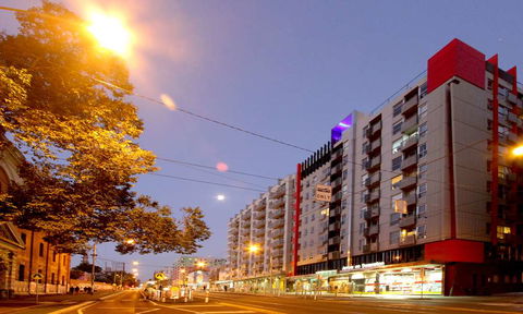 Arrow On Swanston - Sunshine Coast Guide 1