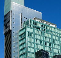 Meriton Suites World Tower - Sunshine Coast Guide