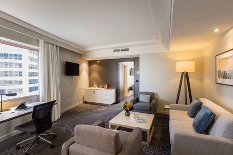 PARKROYAL Darling Harbour, Sydney - Sunshine Coast Guide 13