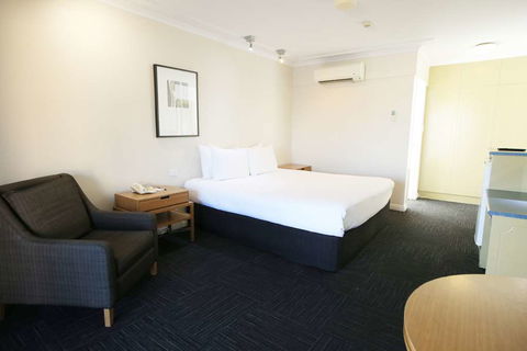 Aurora Alice Springs - Sunshine Coast Guide 15