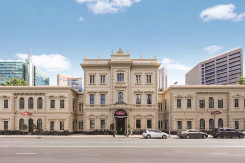 Adina Apartment Hotel Adelaide Treasury - Sunshine Coast Guide 0