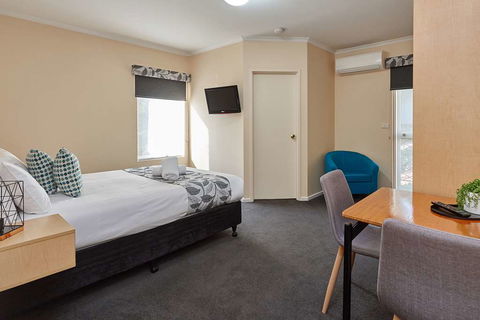 Elphin Villas - Sunshine Coast Guide 2