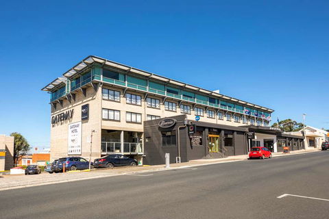 Gateway Hotel By Nightcap Plus - Sunshine Coast Guide 0