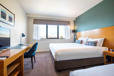 Gateway Hotel By Nightcap Plus - Sunshine Coast Guide 2