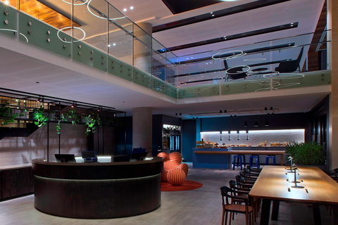 Aloft Perth - Sunshine Coast Guide 1