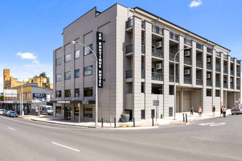 CH Boutique Hotel - Sunshine Coast Guide 1