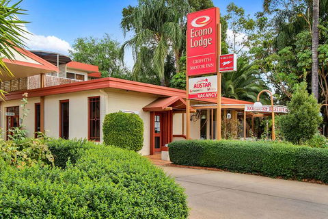 Econo Lodge Griffith Motor Inn - Sunshine Coast Guide 0