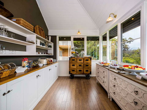 Grand Mercure Basildene Manor - Sunshine Coast Guide 15