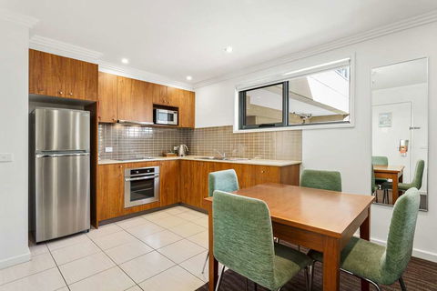Quality Hotel Bayside Geelong - Sunshine Coast Guide 12