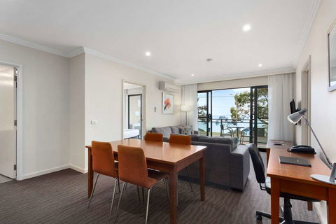 Quality Hotel Bayside Geelong - Sunshine Coast Guide 15