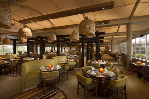 Sails In The Desert Hotel - Sunshine Coast Guide 7