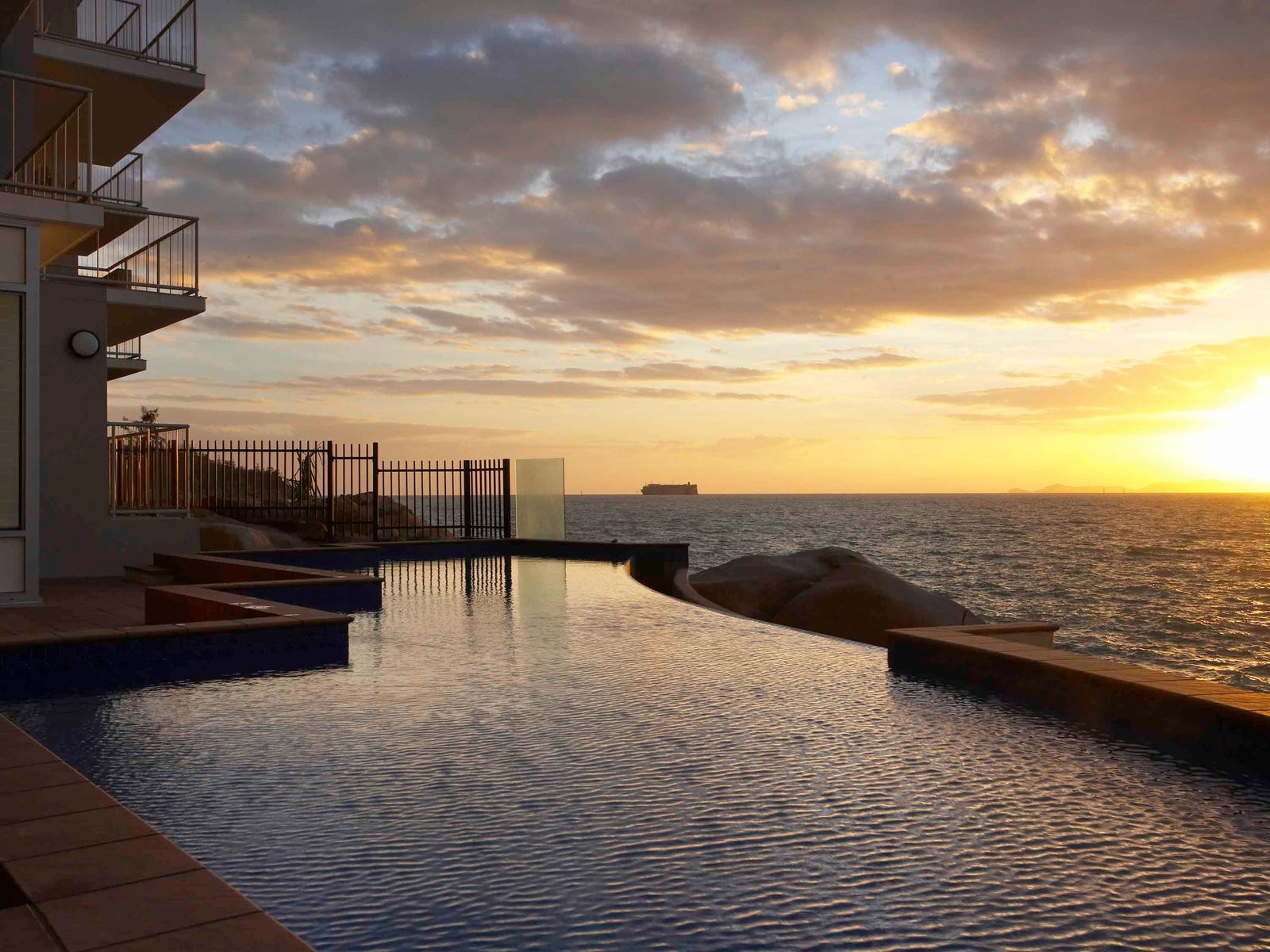 Magnetic Island QLD Sunshine Coast Guide