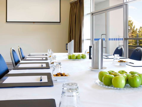 Novotel Sydney Olympic Park - Sunshine Coast Guide 6
