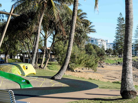 Grand Mercure Apartments Bargara - Sunshine Coast Guide 12