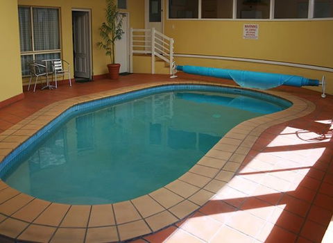 Abbotswood Motor Inn - Sunshine Coast Guide 0