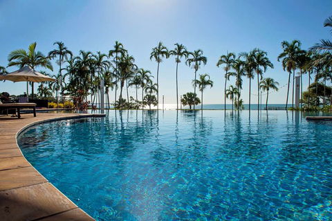Mindil Beach Resort Casino - Sunshine Coast Guide 6