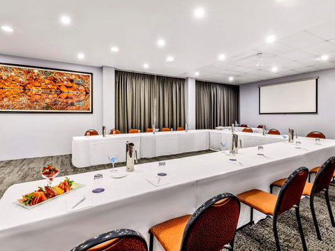 Novotel Darwin Atrium - Sunshine Coast Guide 10