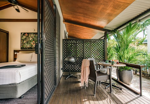 Palms City Resort - Sunshine Coast Guide 4