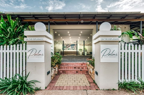 Palms City Resort - Sunshine Coast Guide 6