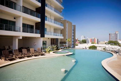 Mantra Pandanas - Sunshine Coast Guide 2