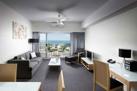 Mantra Pandanas - Sunshine Coast Guide 4