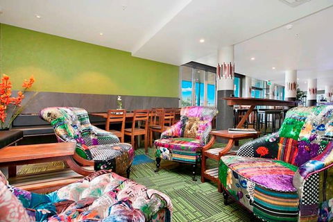 Ramada Suites Zen Quarter Darwin - Sunshine Coast Guide 8