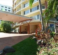 Cullen Bay Resorts - Sunshine Coast Guide