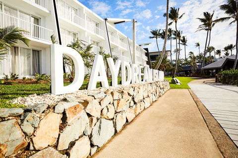 Daydream Island Resort - Sunshine Coast Guide 0
