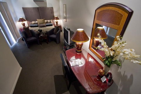 53 On Victoria - Sunshine Coast Guide 2