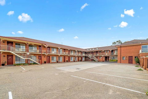 Comfort Inn Heritage Wagga - Sunshine Coast Guide 0