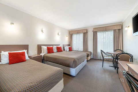 Comfort Inn Heritage Wagga - Sunshine Coast Guide 1