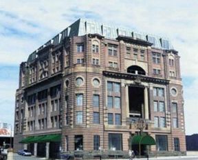 Adina Apartment Hotel Sydney Central - Sunshine Coast Guide 0