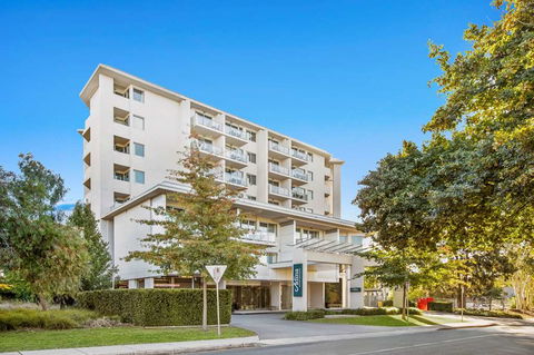 Adina Serviced Apts Canberra Dickson - Sunshine Coast Guide 1