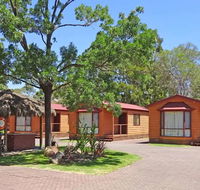 Adelaide Caravan Park - Sunshine Coast Guide