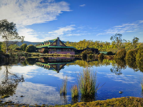 Peppers Cradle Mountain Lodge - Sunshine Coast Guide 0