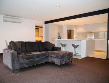 Zero Davey Apartment Hotel - Sunshine Coast Guide 2