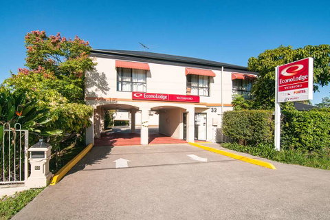 Econo Lodge Waterford - Sunshine Coast Guide 1