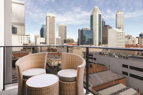 Adina Apartment Hotel Barrack Plaza - Sunshine Coast Guide 2