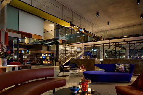 QT Melbourne - Sunshine Coast Guide 2