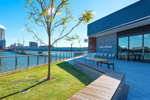 Astra Apartments Rhodes - Sunshine Coast Guide 1