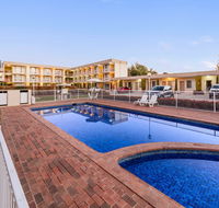 BreakFree Queanbeyan - Sunshine Coast Guide