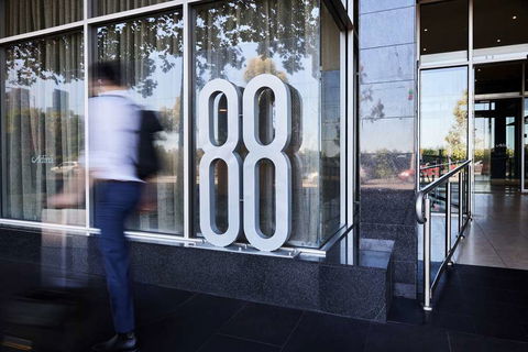 Adina Apartment Hotel on Flinders Street - Sunshine Coast Guide 0