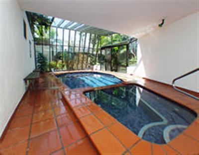 Ocean Royale Holiday Apartments - Sunshine Coast Guide 1