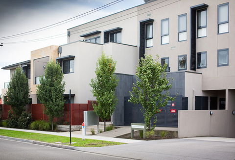 Apartments Of Waverley - Sunshine Coast Guide 0