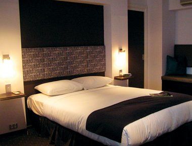 Zero Davey Apartment Hotel - Sunshine Coast Guide 0