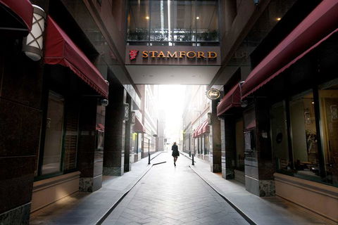 Stamford Plaza Melbourne - Sunshine Coast Guide 1