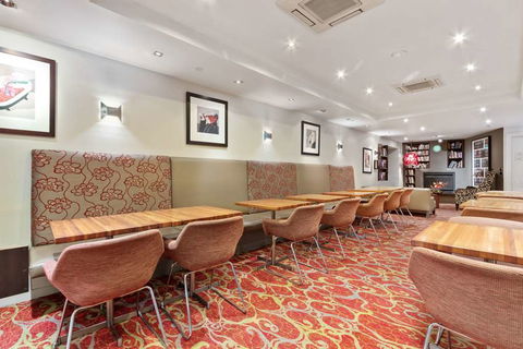 Alto Hotel on Bourke - Sunshine Coast Guide 2