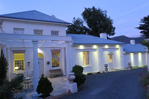 Woodbridge On The Derwent - Sunshine Coast Guide 15